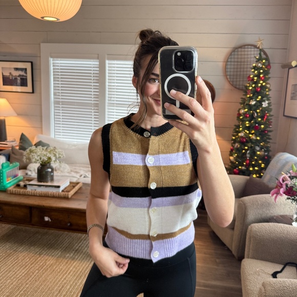 Sleeveless Striped Anthropology Knit - Picture 6 of 6